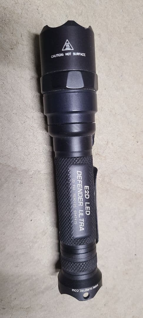 SUREFIRE E2D LED Defender Ultra 懐中電灯 9d45389cf3326a226570ceeda7af9c