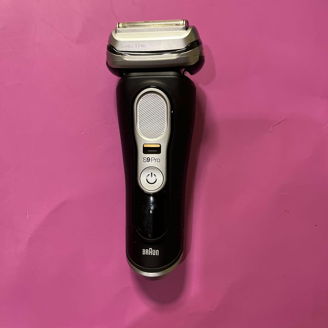 Braun S9 Pro メンズ電気シェーバー　ブラウン 展示品　未使用品 Amazon | ブラウン 電気シェーバー シリーズ9 PRO+ 電動 髭剃り メンズ