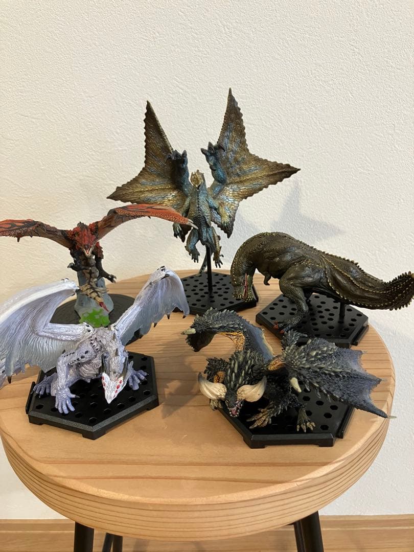 モンスターハンター フィギュア　5体まとめ売り イーカプコン |カプコンフィギュアビルダー モンスターハンター