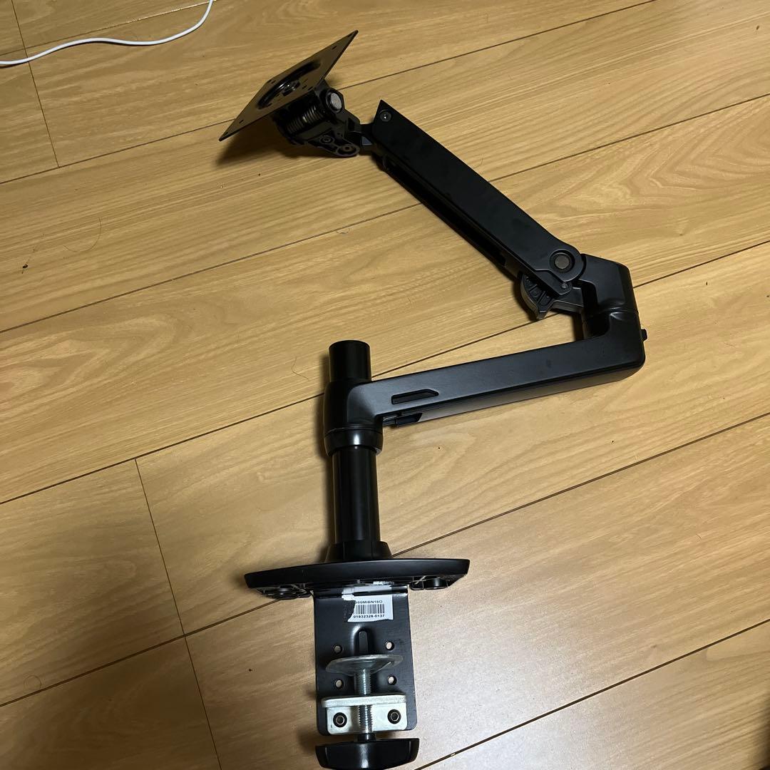 LG UltraGear 23.8 ゲーミングモニター/モニターアーム付き
