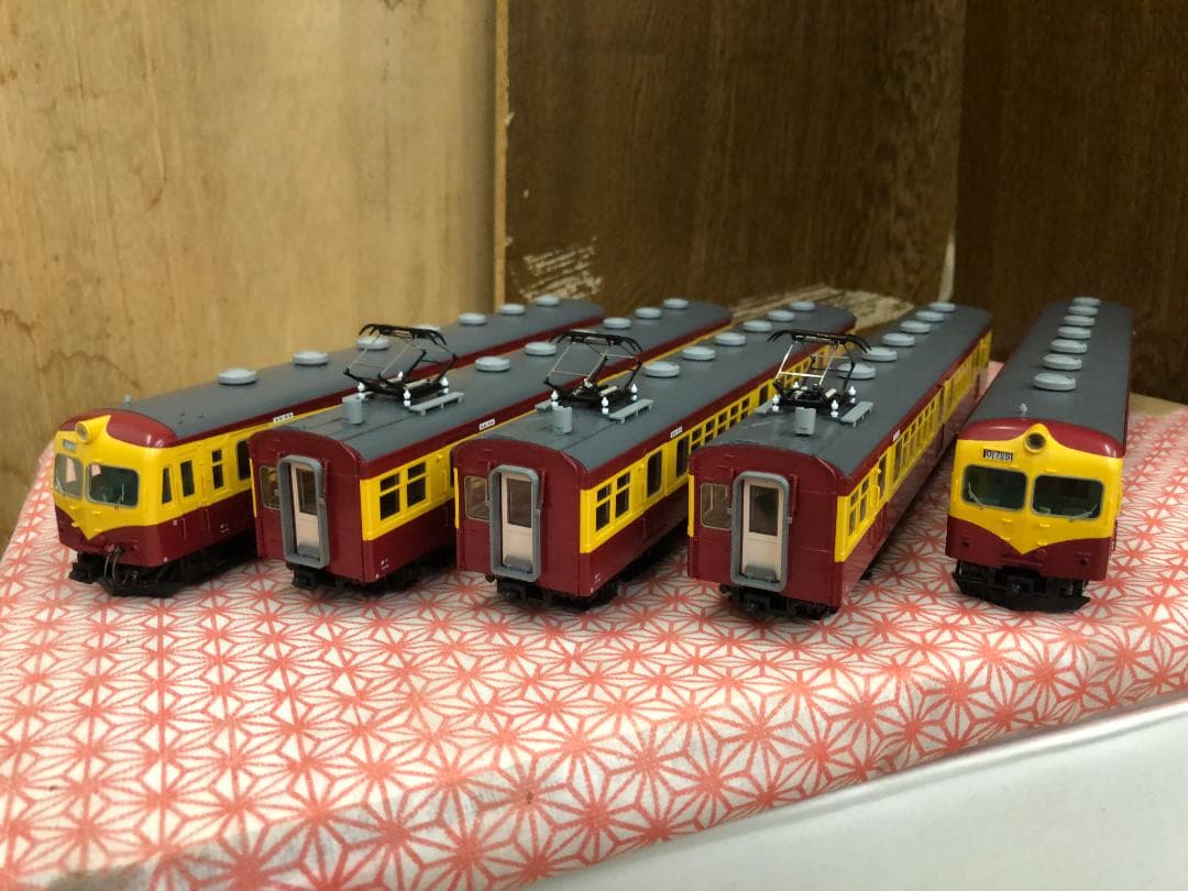トミックス HO 70系（新潟色）基本セット＋モハ70 (T) 国鉄電車 モハ70形(新潟色)(T)｜製品情報｜製品検索｜鉄道模型