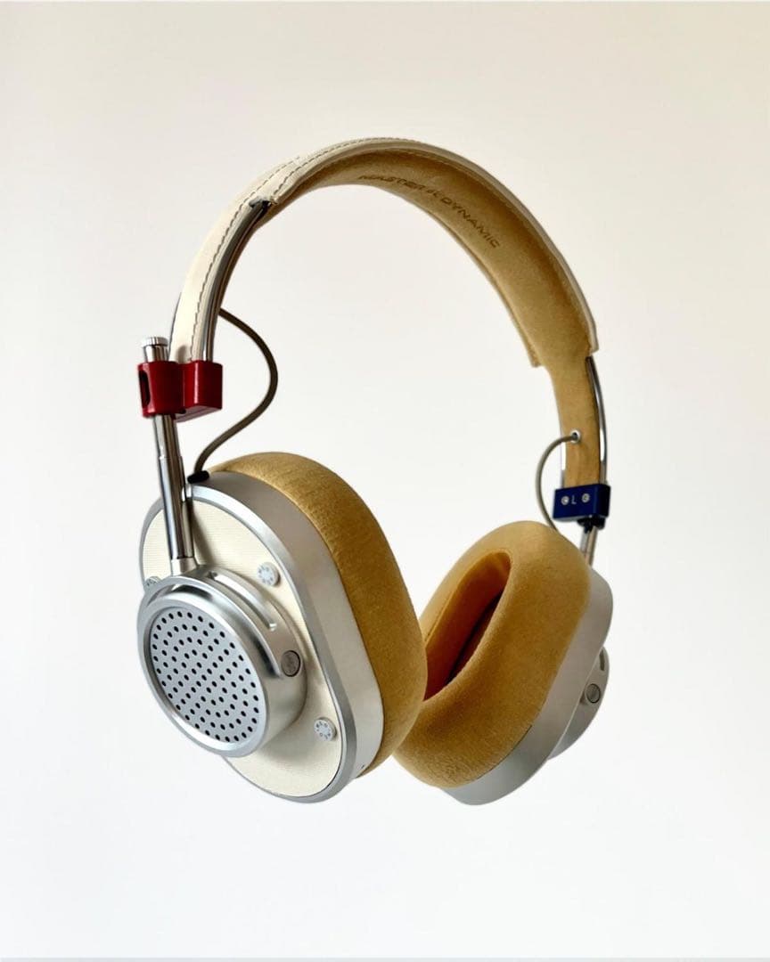 MASTER&DYNAMIC × APPLIED ART FORMS MH40 MH40 APPLIED ART FORMS | Master & Dynamic