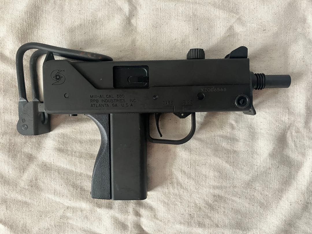 【ジャンク】　KSC M11 A1 ガスガン　System7 搭載 楽天市場】ケーエスシー KSC ガスガン M11A1 HW system7 | 価格比較