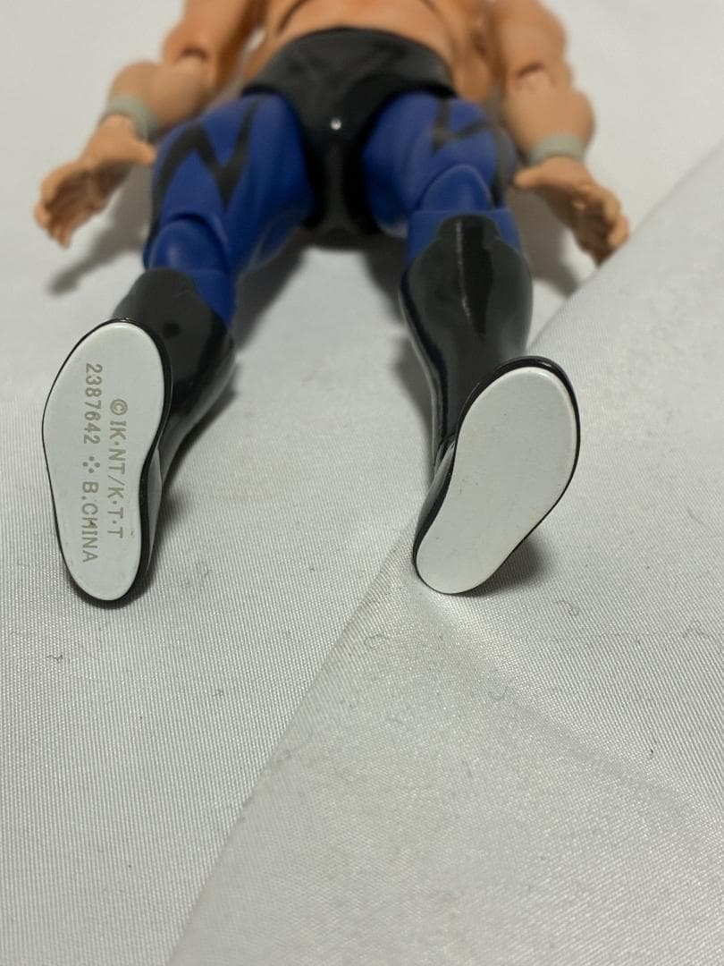 バンダイ S.H.フィギュアーツ タイガーマスクW 付属欠品本体のみ