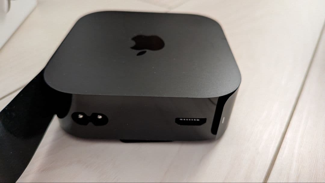 Apple TV ブラック(3世代) 本体とリモコン付き