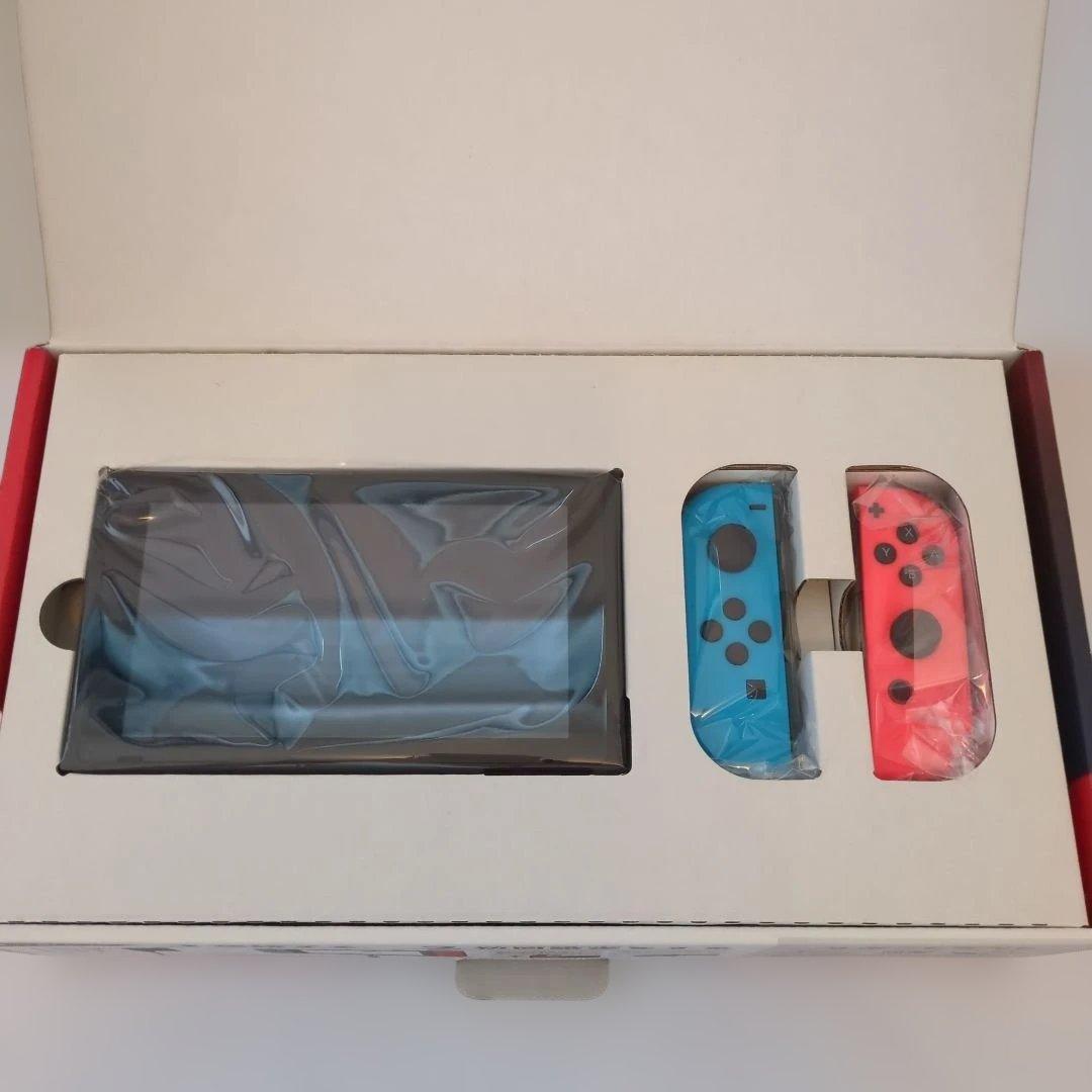 美品☆新品未使用の部品有　Nintendo Switch 本体 Nintendo Switch 新品未使用 2 日本語・国内専用 BEE-S-KB6CA 任天堂