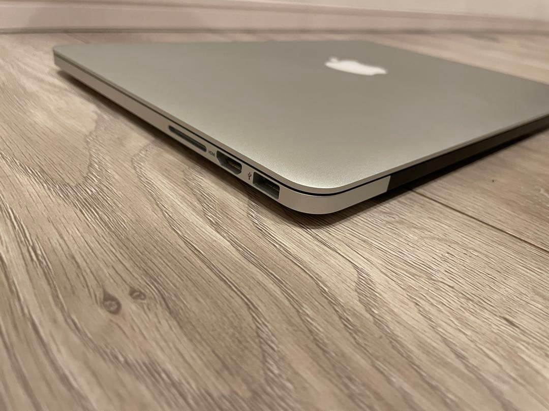 極美品)MacBook Pro Early 2015 充電回数45回 充放電回数9回