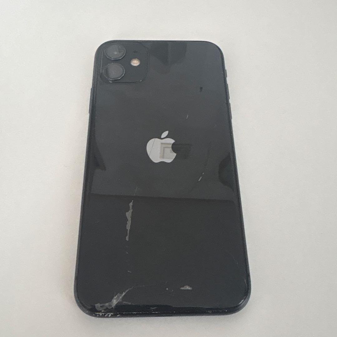 Apple iPhone 11 ブラック 64G 74パーセント