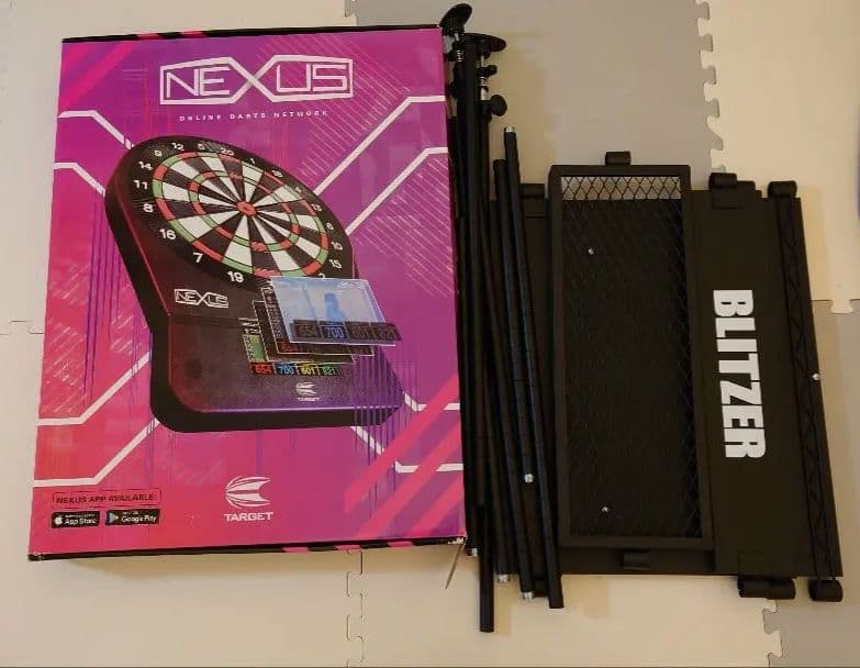 【中古品】NEXUS デジタルダーツ BLITZERスタンド付き 000000020694_H4j1Kdx.jpg