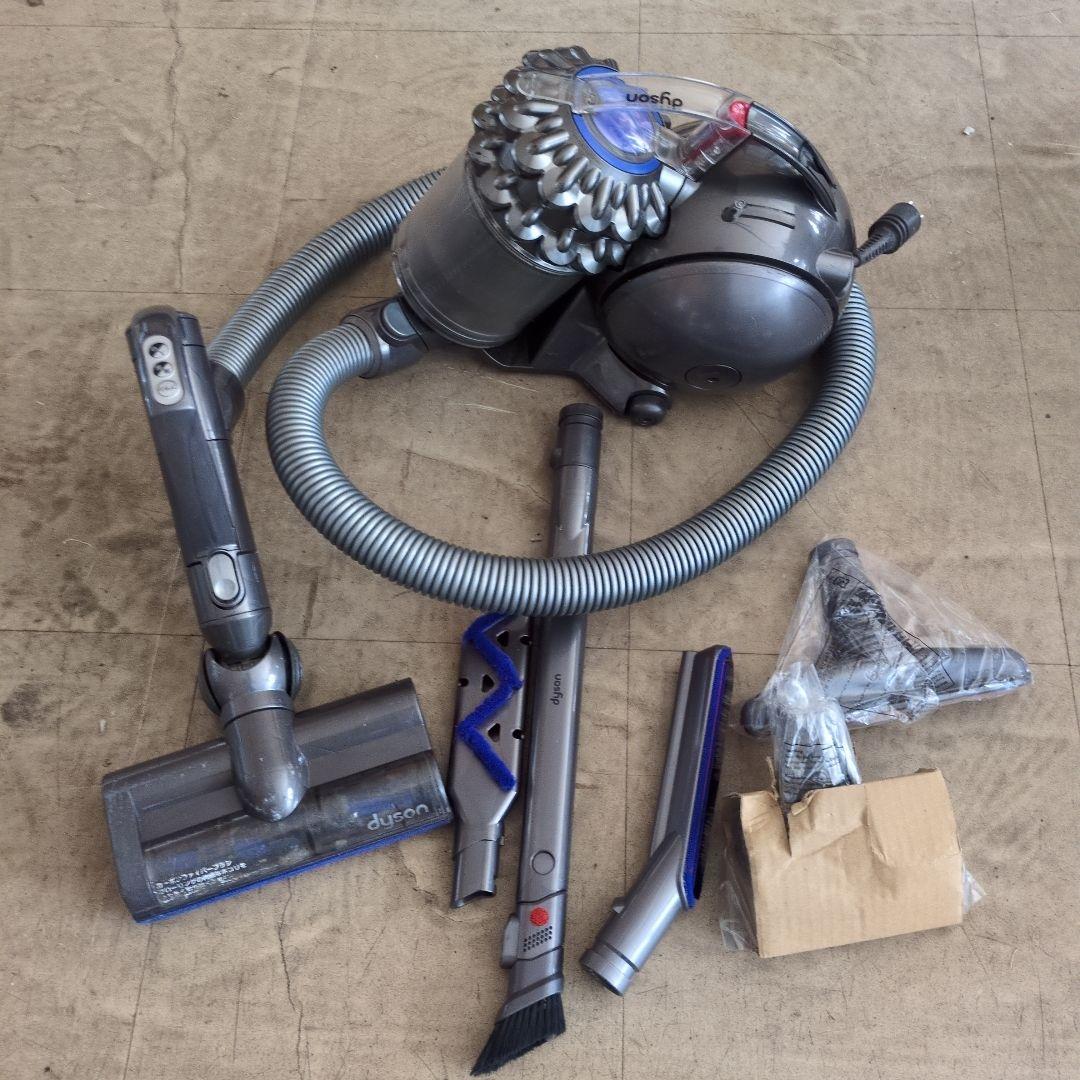 Dyson DC63 キャニスター掃除機　 簡易清掃済み Dyson DC63 キャニスター掃除機 簡易清掃済み ダイソン DC63