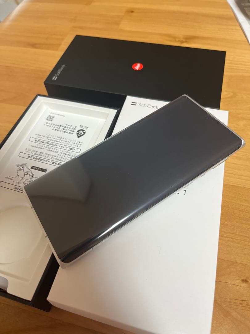LEITZ PHONE 1 (LP-01) Leica silver 新品