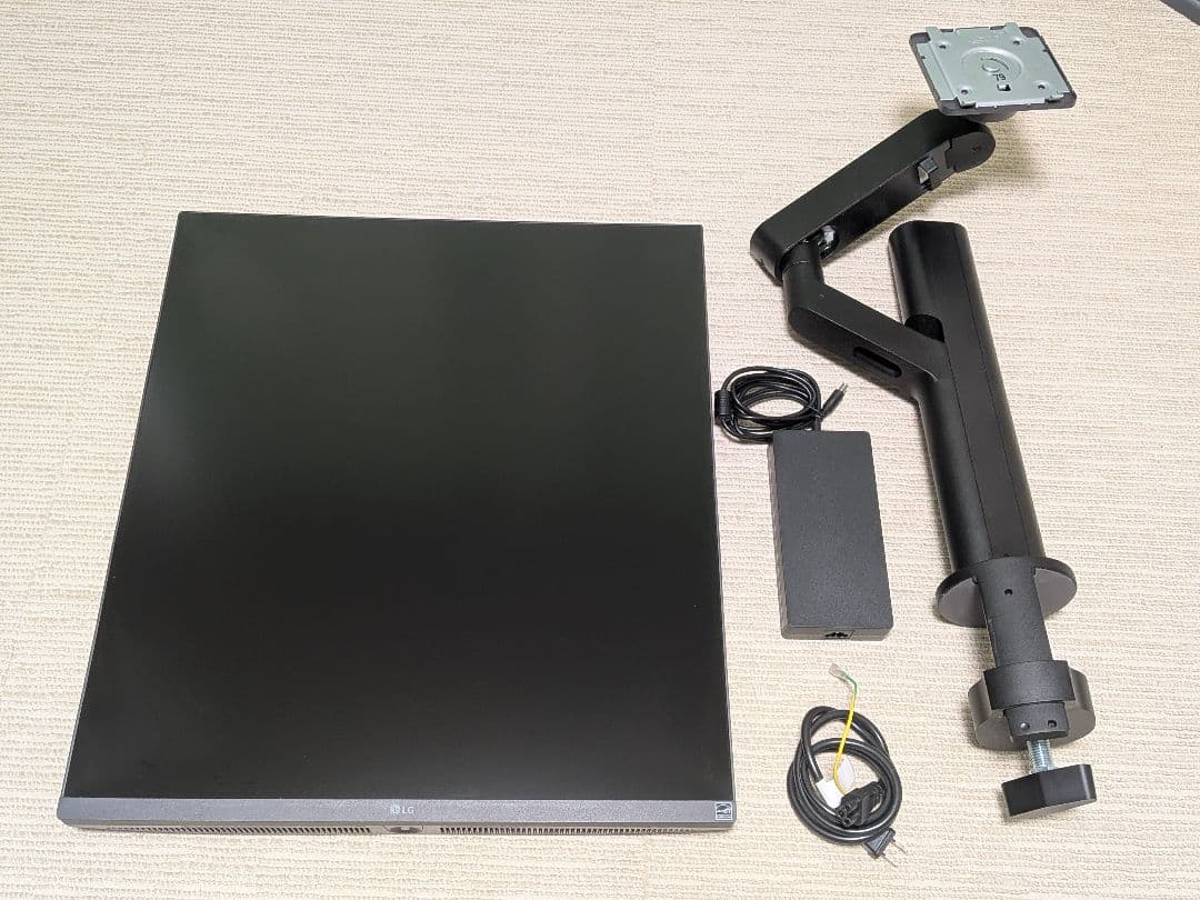LG 28MQ780 モニター 28インチ 28-inch 16:18 DualUp Monitor - 28MQ780-B | LG USA