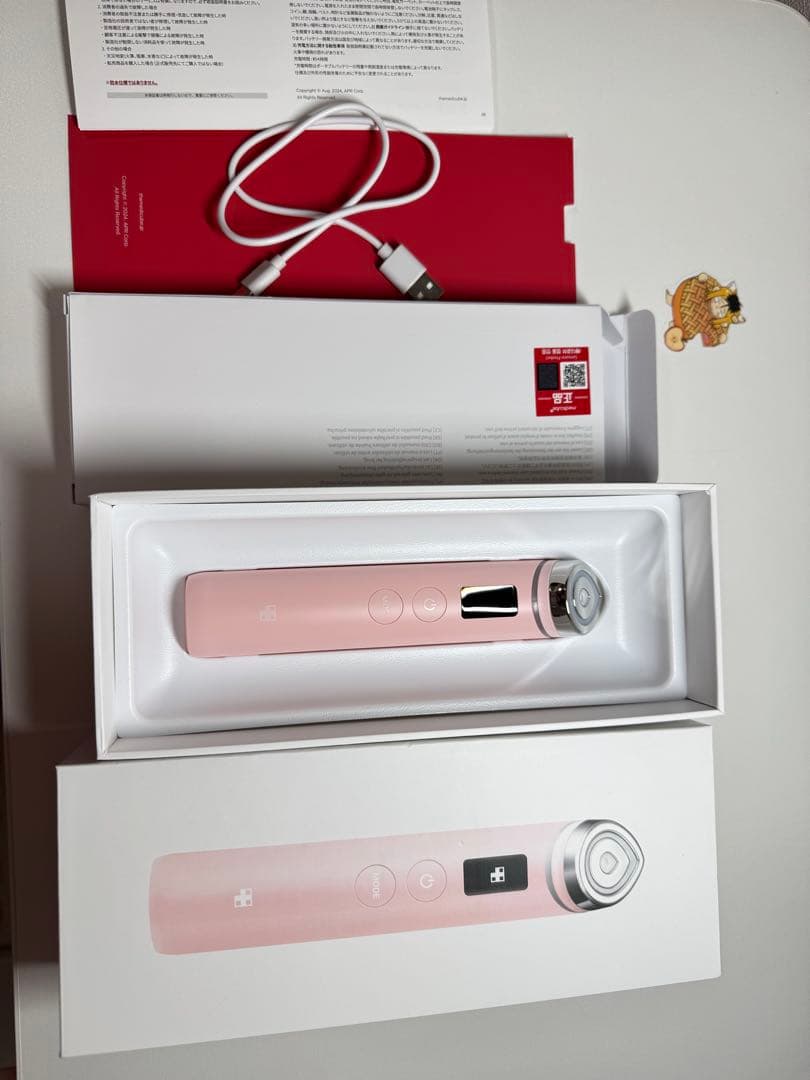 ピンク美顔器 デジタルディスプレイ付き 楽天市場】ROOM桃コラボ【medicube公式】AGE-R ブースタープロ（メディ