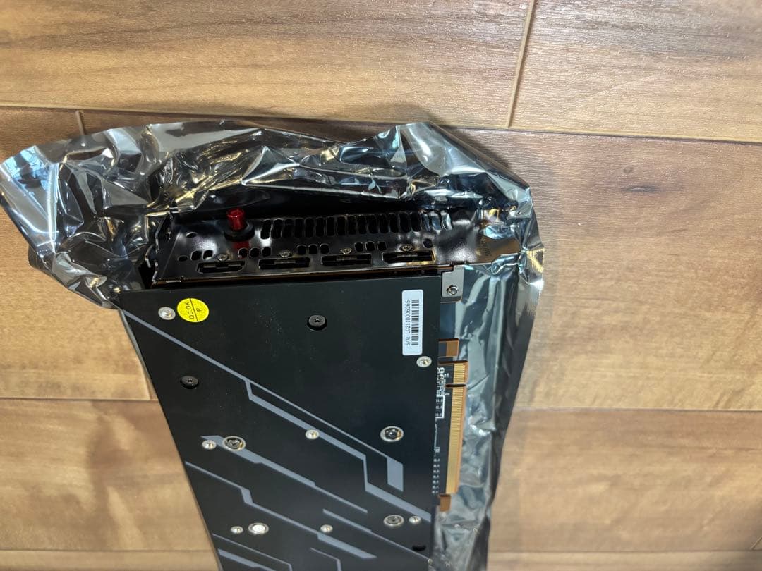 AMD Radeon グラフィックボードRX6800