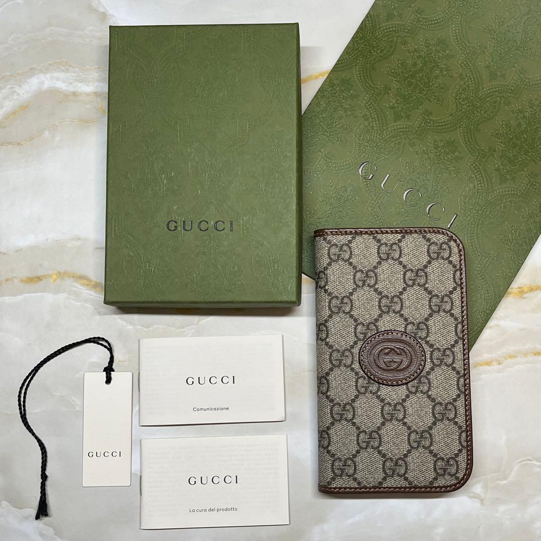 【新品未使用】GUCCI スマホケース iPhone15 手帳型　06 GUCCI（グッチ） 【新品】GUCCI 760184 アイフォンケース iPhone15