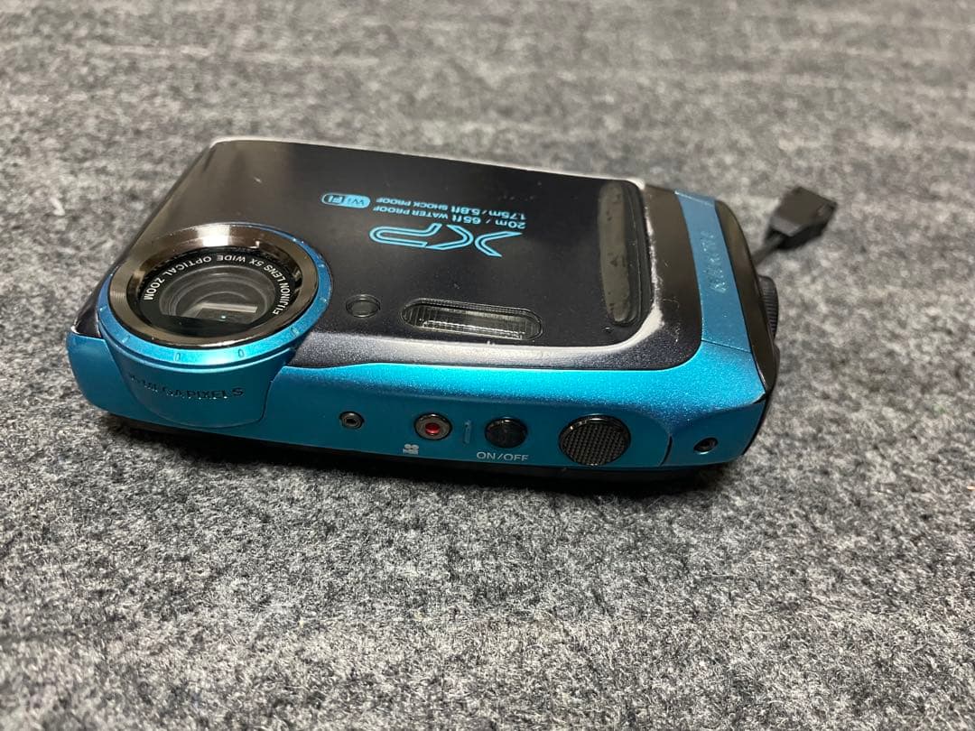 SONY ソニーDSC-WX220 FUJIFILM FinePix XP130