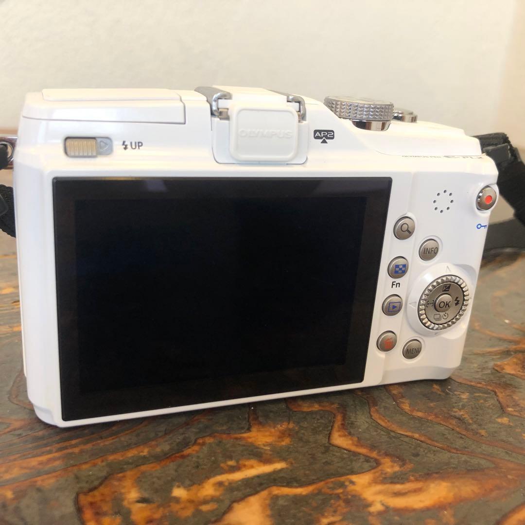 【美品】OLYMPUS E-PL2 ダブルズームキット