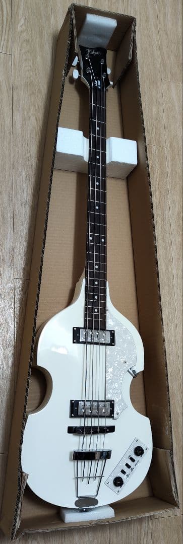 世界限定200本 Hofner ホワイト バイオリンベース 白 White - メルカリ
