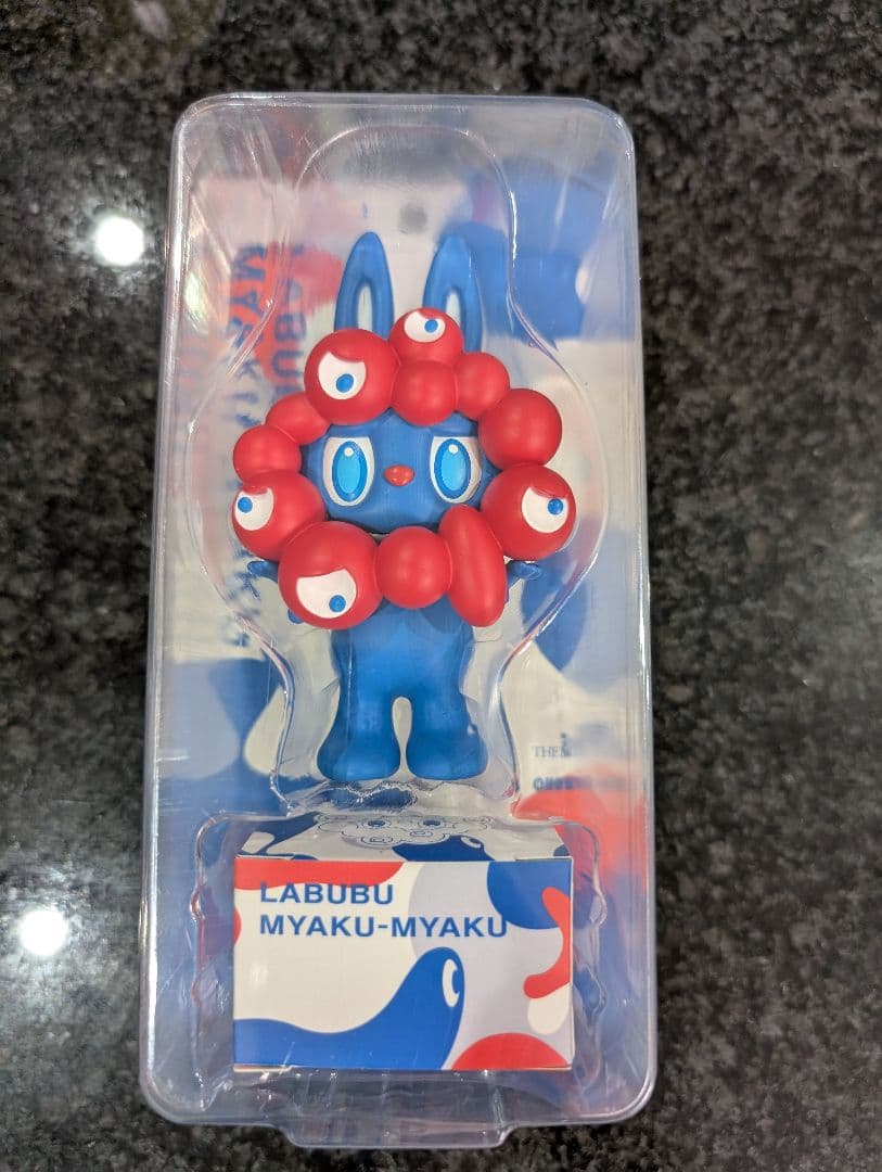 万博限定　ラブブ　ミャクミャク　フィギュア ラブブ×ミャクミャク】夢のコラボレーション！大阪・関西万博限定