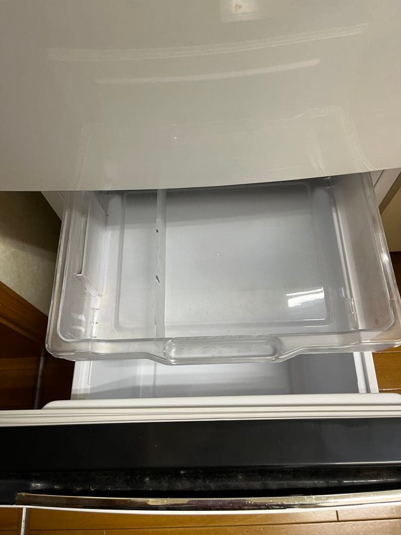 美品:送料込 HISENSE 150L_2ドア冷凍冷蔵庫 HR-D15A
