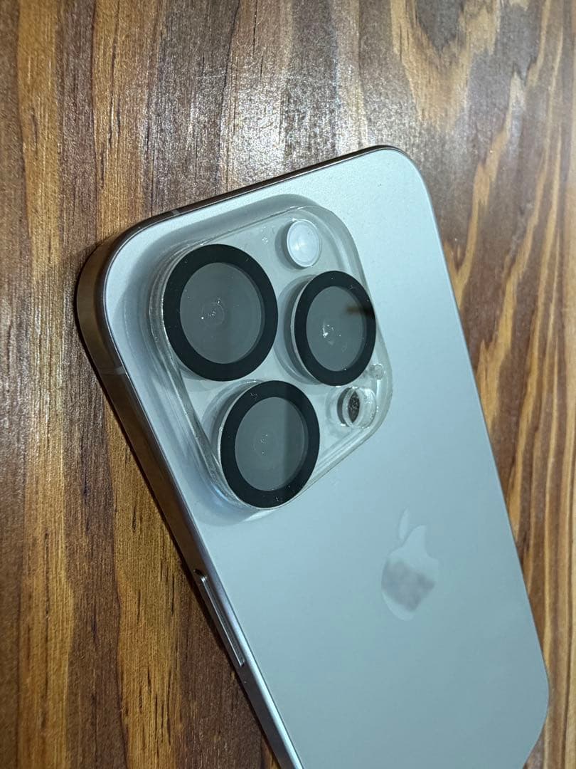 【美品】iPhone15Pro 256GB natural titanium