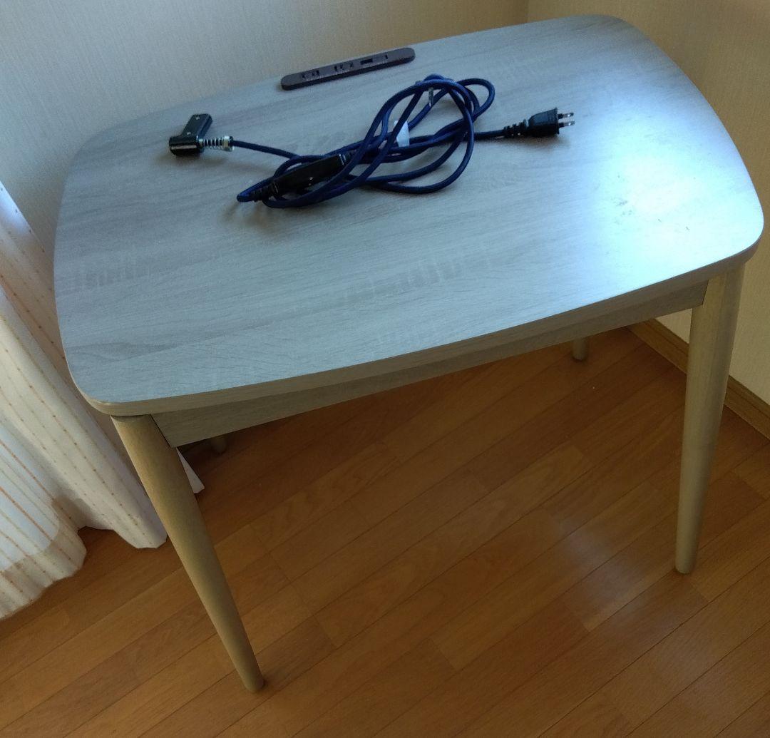 【2/1 23時まで値下げ】山善 こたつ机 １人用 AC/USBコンセント付き Amazon | [山善] デスク こたつ USB コンセントタップ付き 幅80×奥行50