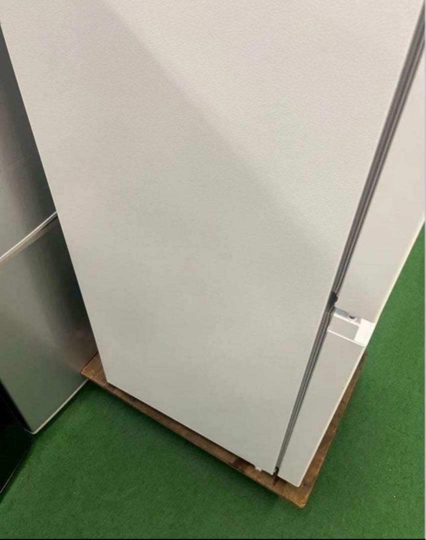 【高年式】2022年式 175L Hisense 冷蔵庫 HR-D1701W
