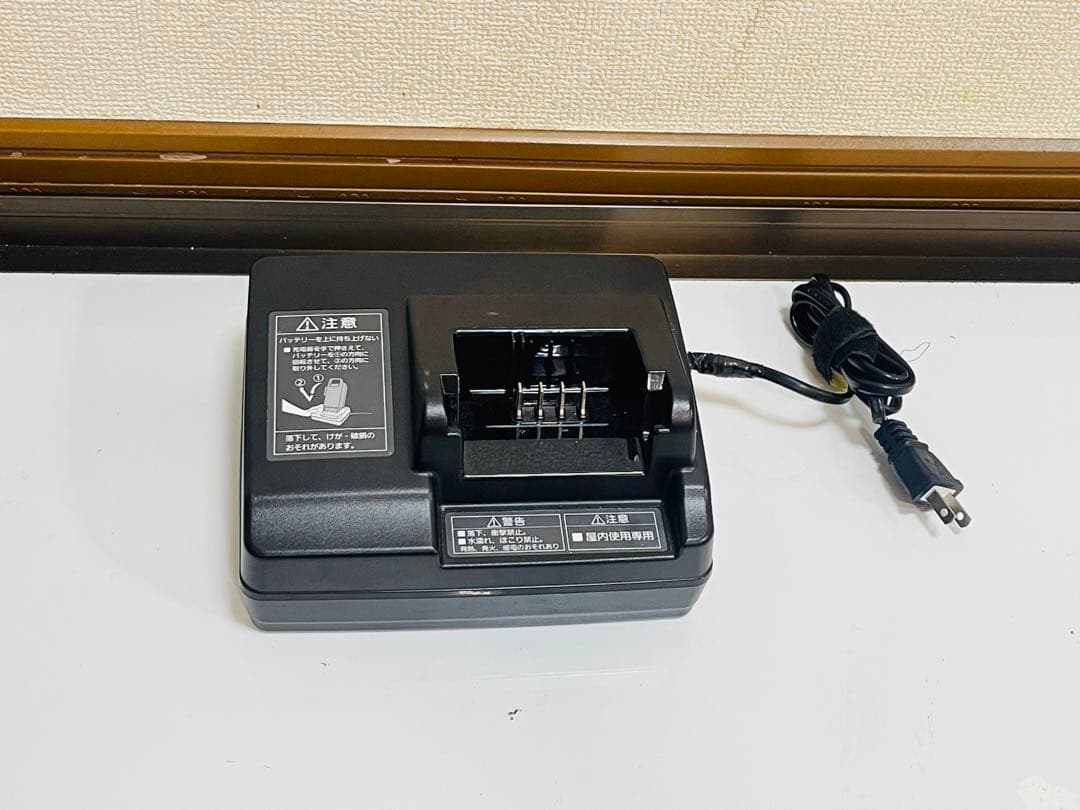 Panasonic NKJ069Z1電動自転車用充電器 黒 Panasonic NKJ069Z1 充電器 パナソニック パナソニック 電動自転車充電