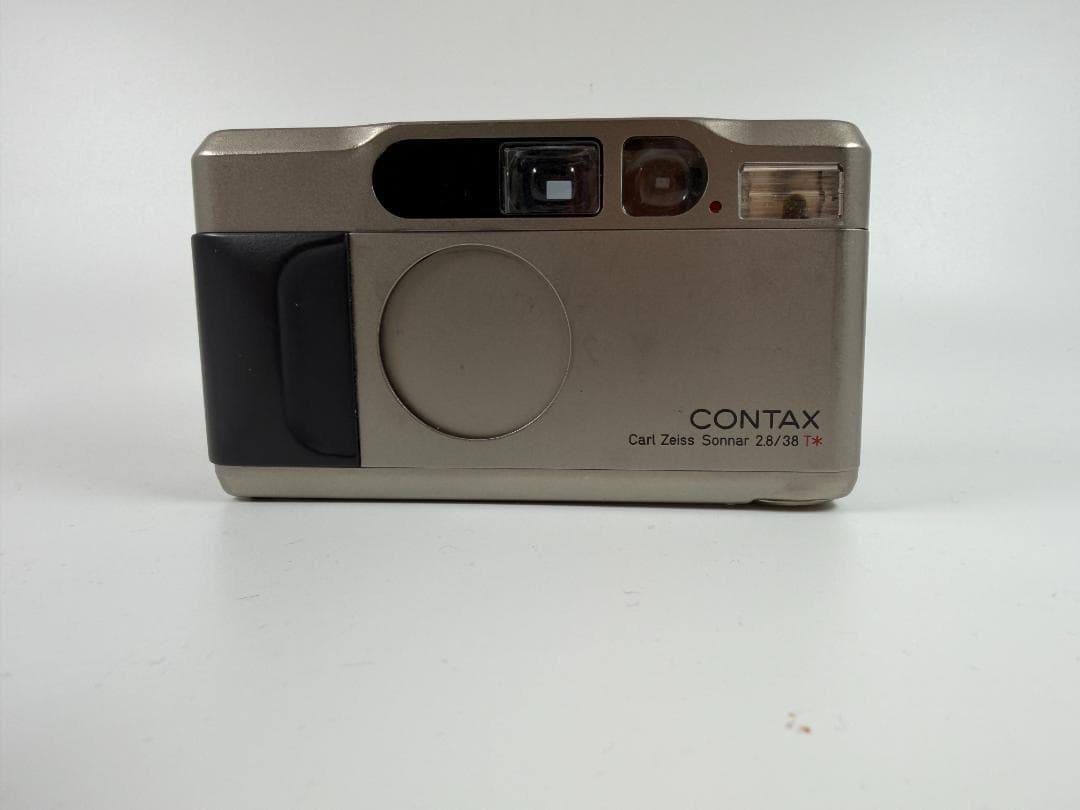 CONTAX フィルムカメラ T2 Carl Zeiss Sonnarレンズ CONTAX T2 Carl Zeiss Sonnar 38mm F2.8 Titan Silver Film Camera w