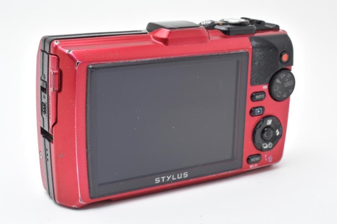 オリンパス　OLYMPUS STYLUS TG-4 《元箱付き》