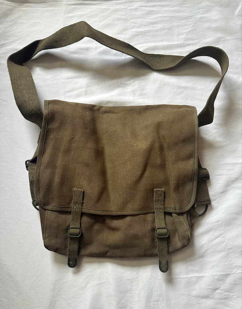 ビンテージ フランス軍 TTA コットンリネン ショルダーバッグ メッセンジャー 50's FRENCH ARMY TTA Linen Shoulder Bag / フランス軍 ショルダー