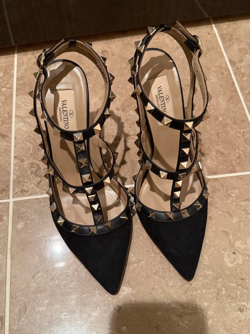 VALENTINO パンプス BLACK 黒 ベロア 36 バレンティノ 楽天市場】VALENTINO ヴァレンティノ VALENTINO ヴァレンティノ
