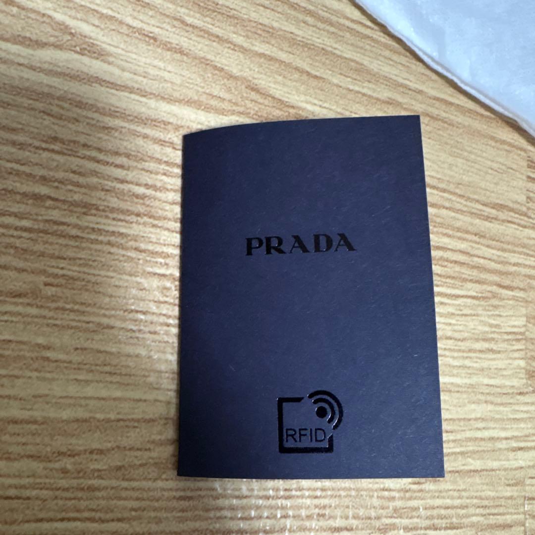 美品】PRADA ボディバッグ 2VL005 RFID認識済み 三角ロゴ - メルカリ