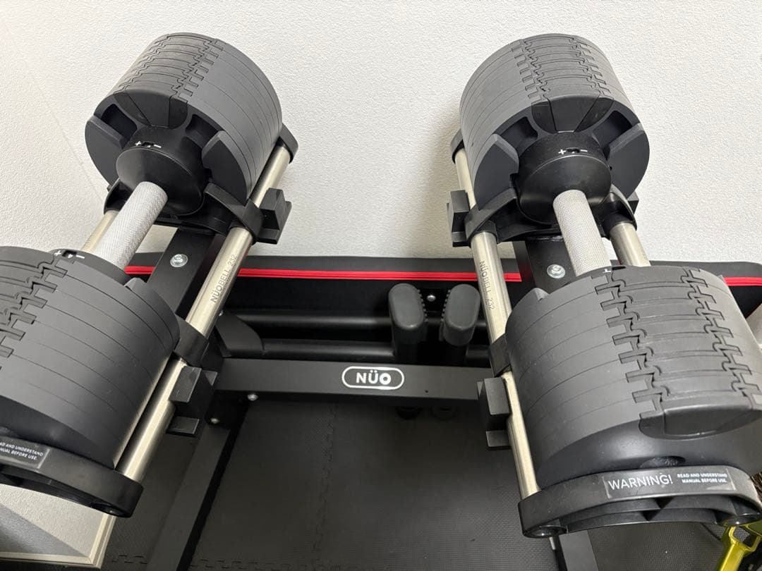 NUO 可変式ダンベル 32kg×2セット台座付き(3/3台座分) 楽天市場】【NUO 正規代理店 2年保証】フレックスベル 2kg刻み 可変式