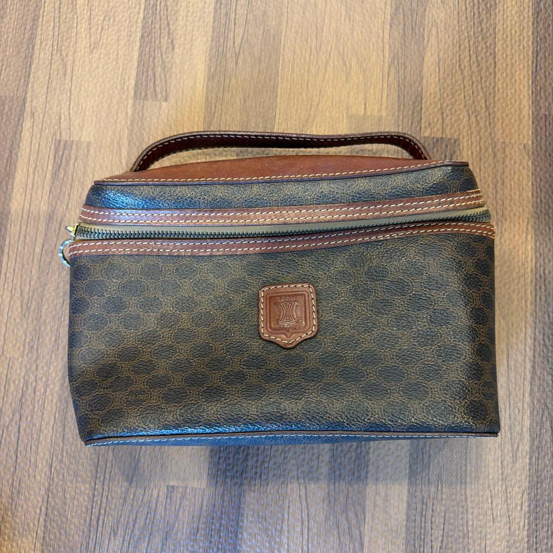 ジッパーポーチ　セリーヌ 楽天市場】CELINE セリーヌ ショルダーバッグ HORIZONTAL POUCH