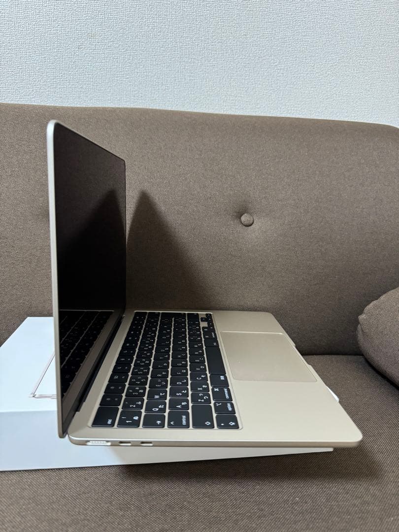 MacBook Air 13インチ スターライト