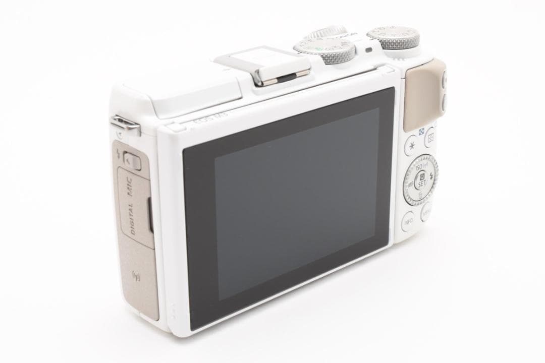 美品 キャノン　Canon EOS M3 ボディ 1146