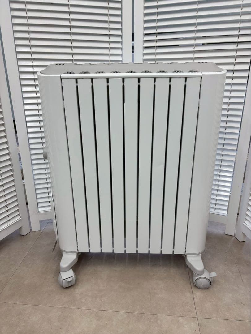 De'Longhi RHJ75V0915-GY オイルヒーター 中古品 楽天市場】【中古】デロンギ ベルカルド オイルヒーター 【10~13畳用