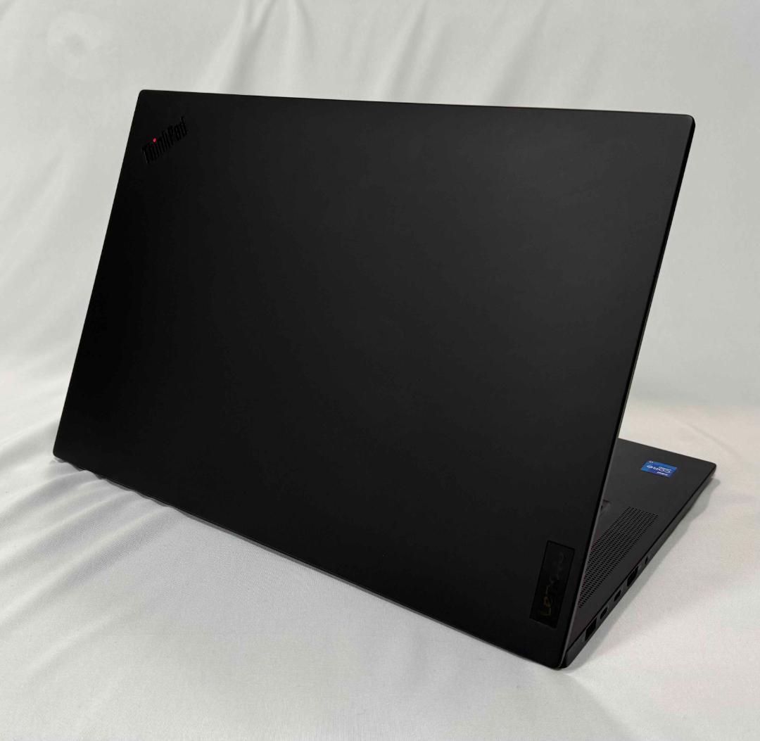 高性能 ThinkPad P1 Gen6 - i7/32GB/1.5TB/LTE - メルカリ