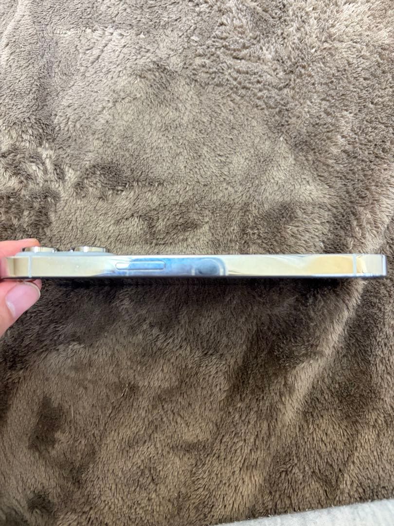 Apple iPhone 14 Pro シルバー 本体 128GB