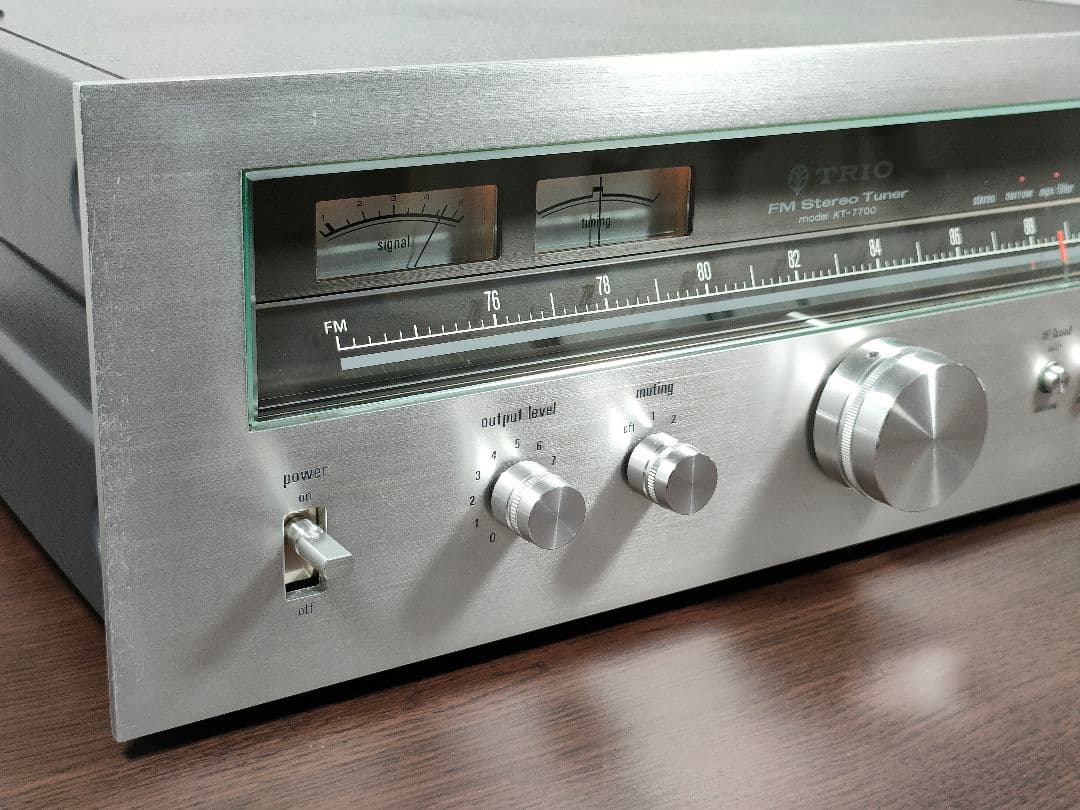 トリオ TRIO FM ステレオチューナー KT-7700【動作品・取説付き】