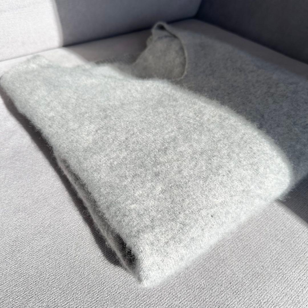 極美品✨ミューズドゥーズィエムクラス ふわふわシャギーVネックニット