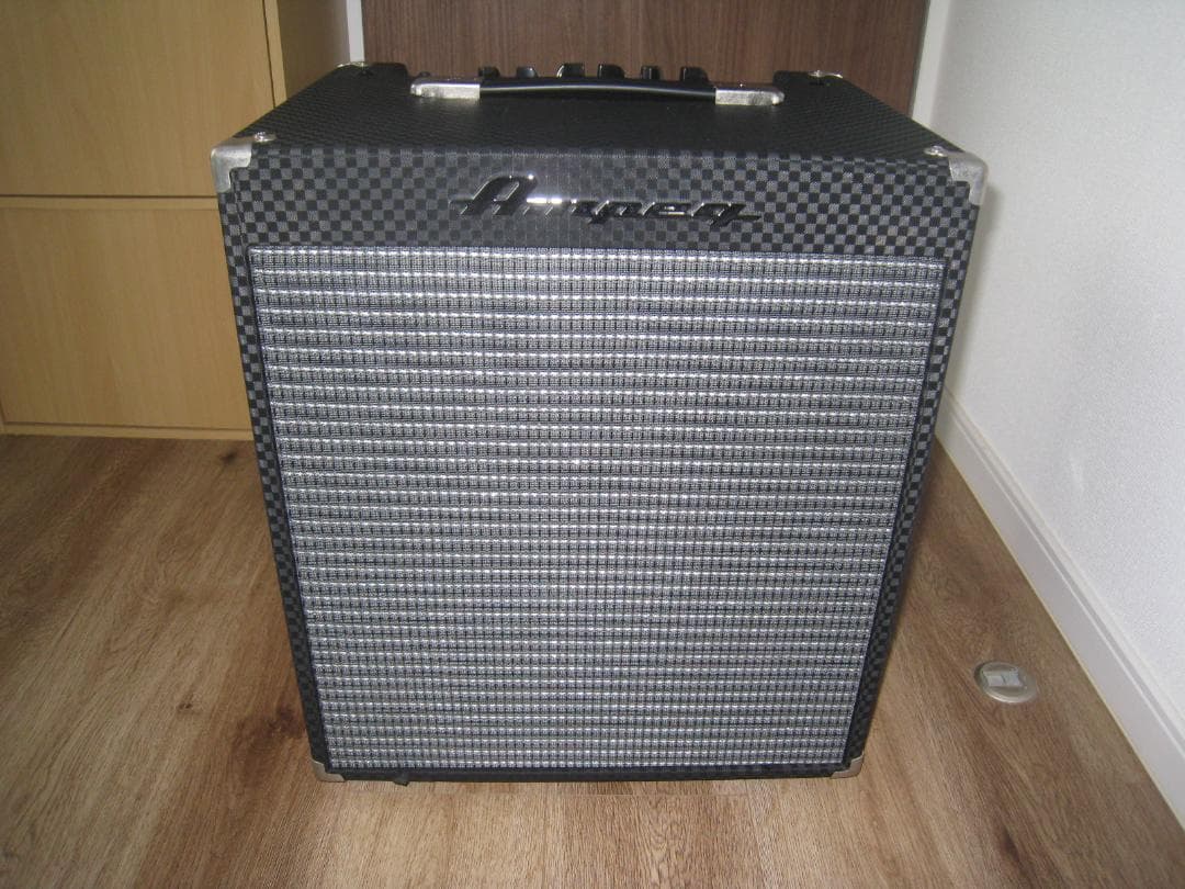 ベース Ampeg ROCKET BASS RB-110 RB-110 - ROCKET BASS - Ampeg Japan