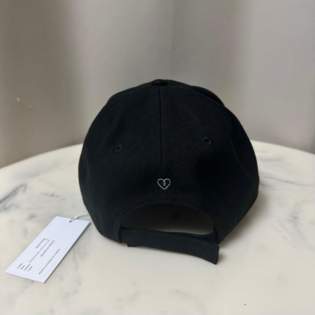 完売品 BASICKS×NEW ERA 9 FORTY NY ハートキャップ - メルカリ