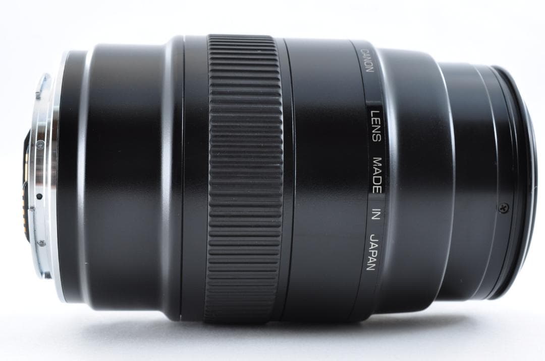 Canon Macro EF 100mm f/2.8 レンズ