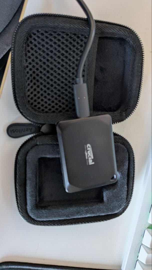 Crucial X10 pro 2TB 中古 s-l400.jpg