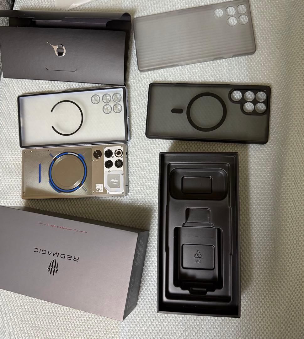 REDMAGIC 11PRO (NX809J)ゲーミングスマートフォン 本体 業界初※水冷技術を搭載したゲーミングスマホ！「REDMAGIC 11 Pro」を12