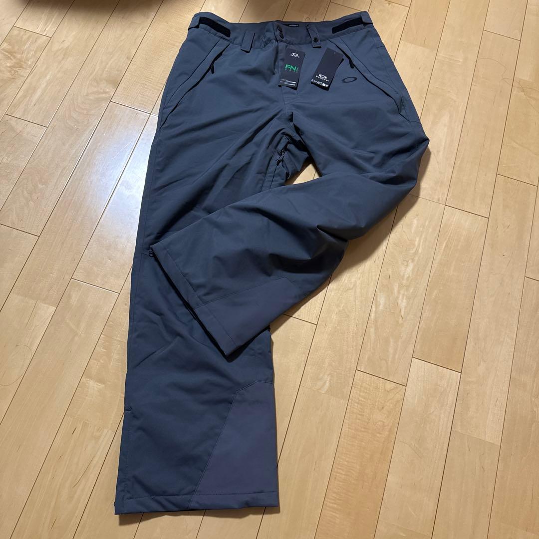 Oakley FN Dry スノーボードパンツ グレー Oakley Axis Insulated Pant - Uniform Gray | Oakley® US