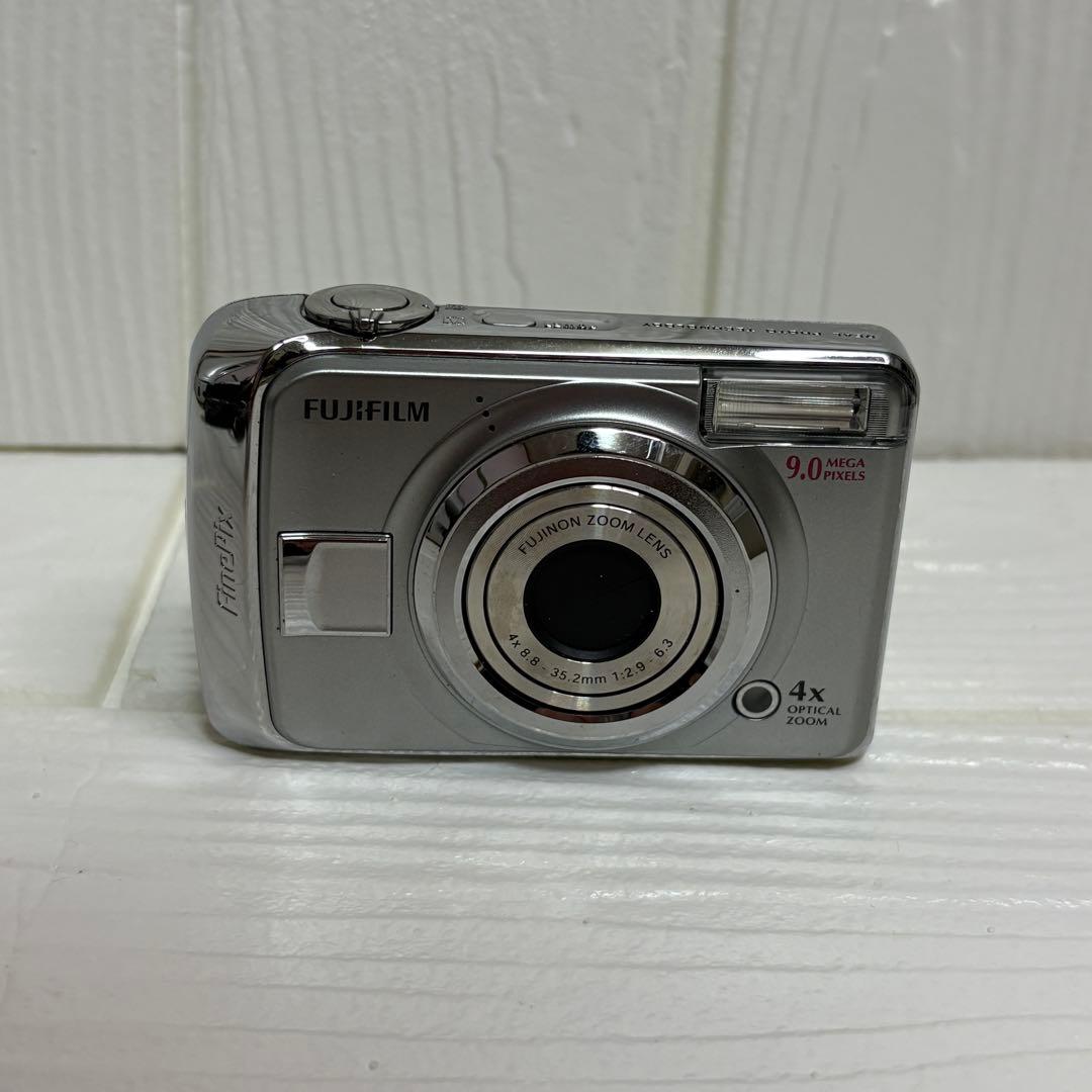 FUJIFILM フジフィルム FinePix A900 シルバーデジタルカメラ FUJIFILM（フジフイルム） フジ Fujifilm FINEPIX A900 シルバー 4x