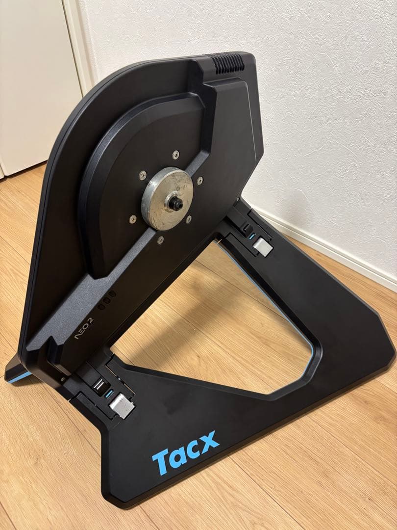 Tacx NEO 2 スマートトレーナー QR専用 補修歴あり - メルカリ